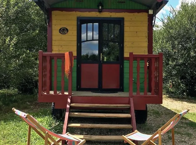 La Dorepontaise Roulotte 캠프장